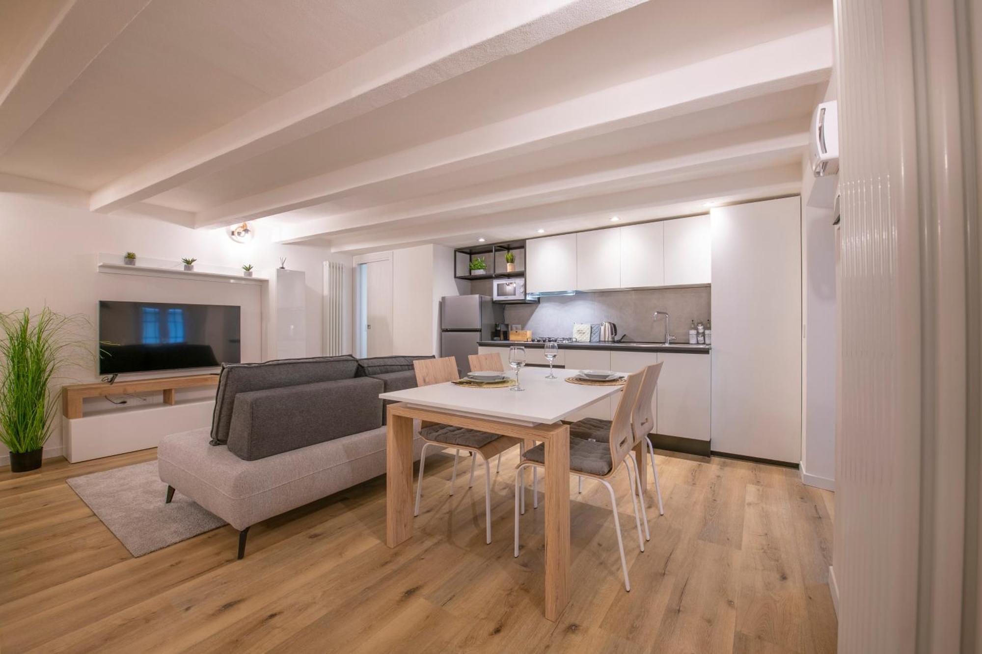Ferienwohnung Borsarihouse Wifi & Smarttv Verona Exterior foto