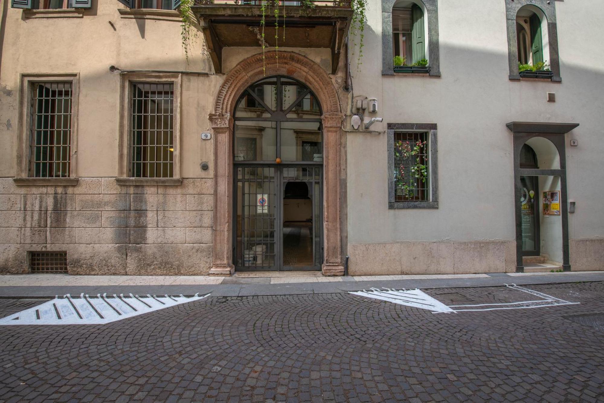 Ferienwohnung Borsarihouse Wifi & Smarttv Verona Exterior foto